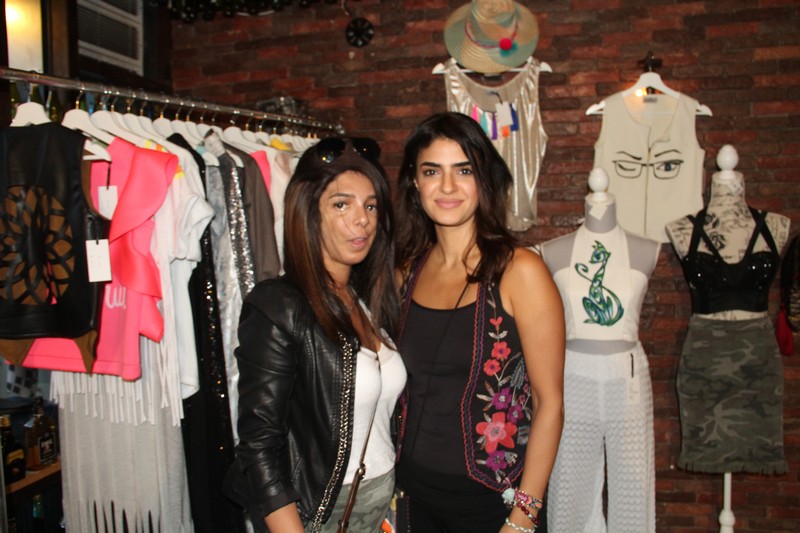 Sista Brown's at Junkyard